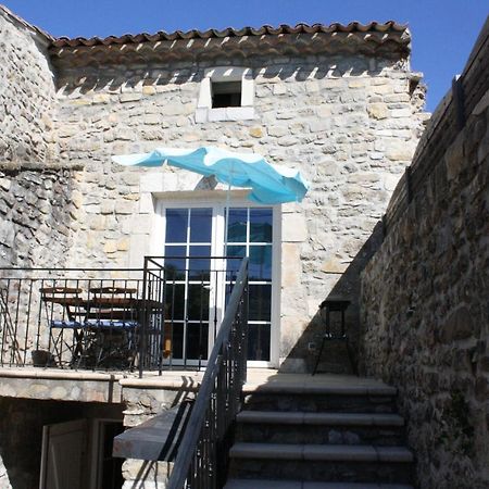 L'Avventura Gite Bleu Grospierres Buitenkant foto